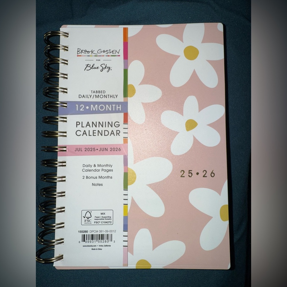 Blue Sky Pink and White Floral Planner brand new